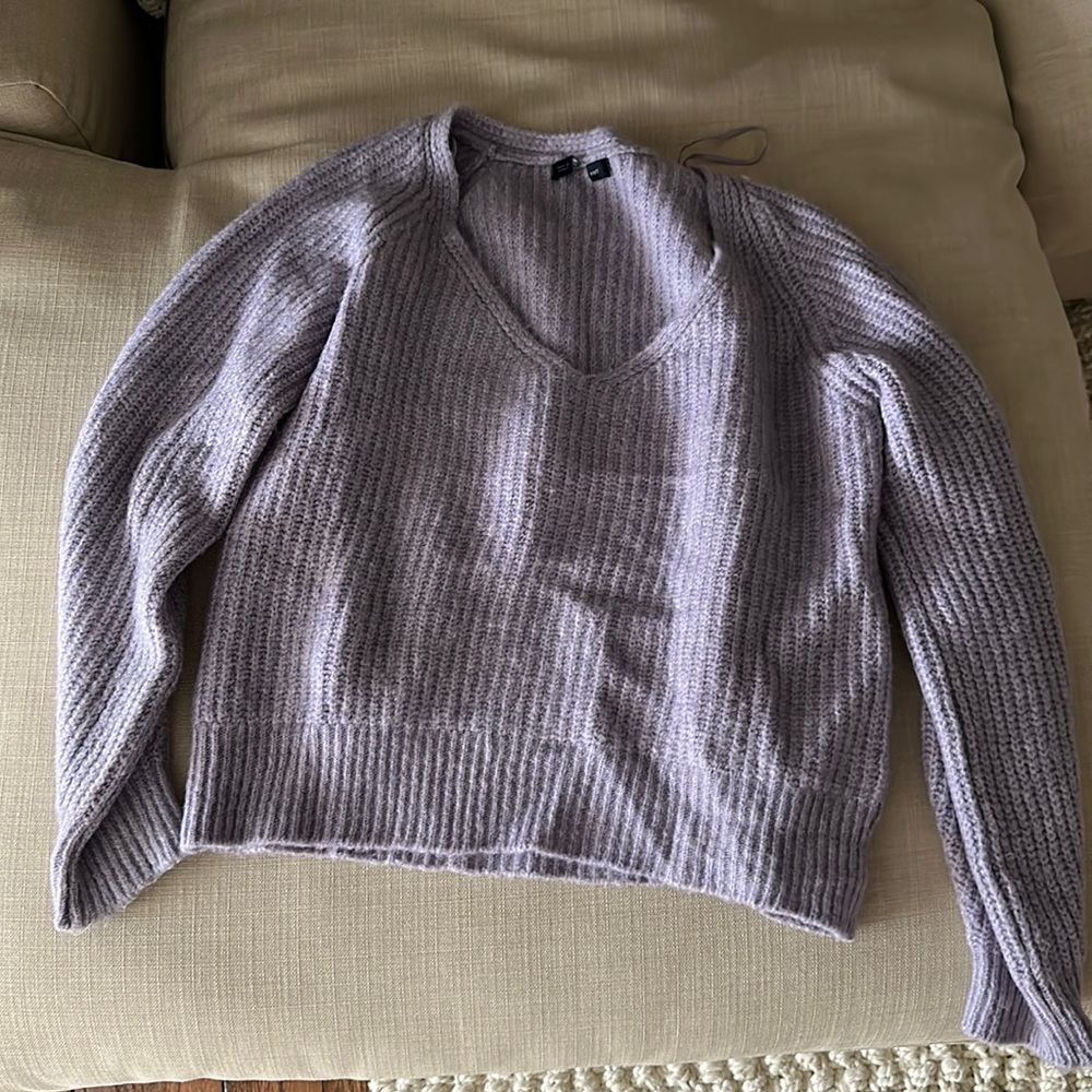 Oversize sweater.